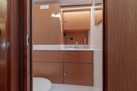 Bavaria Yachtbau Bavaria C45 - 4 cab. Deep Blue