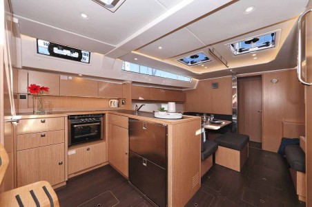 Bavaria C45 Holiday | Yacht Charter Croatia | Travelboat