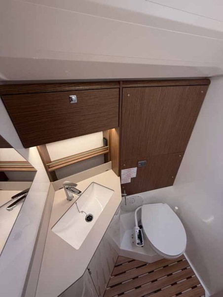 Bavaria Yachtbau Bavaria C46 - 4 cab. ELIFOZZI