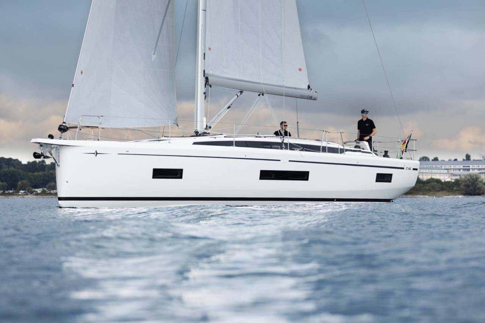 Bavaria C46 | Yacht Charter Spain | Travelboat