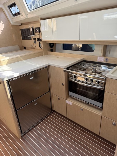Bavaria C46 | Yacht Charter Spain | Travelboat
