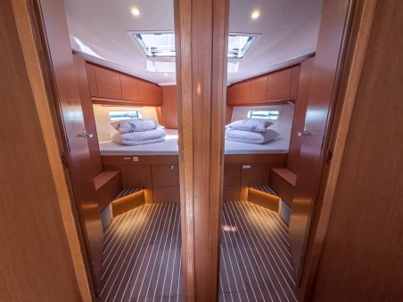Bavaria C46 - 4 cab. | Yacht Charter Croatia | Travelboat
