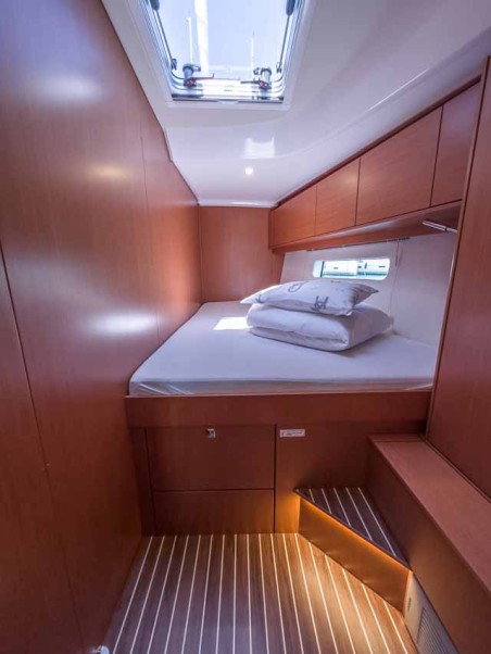 Bavaria C46 - 4 cab. | Yacht Charter Croatia | Travelboat