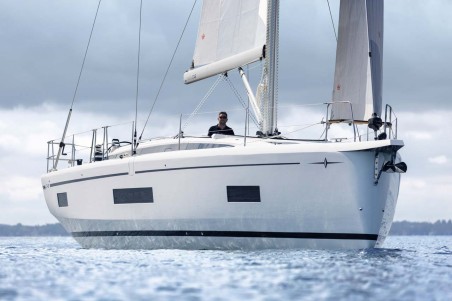 Bavaria Bavaria C46 - 5 cab. | Yacht Charter Spain | Travelboat