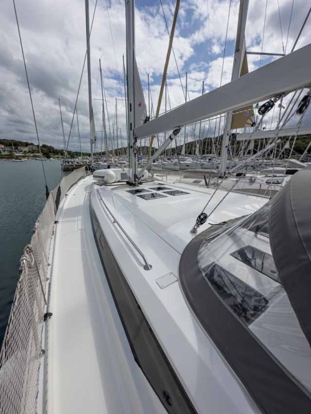 Bavaria Yachtbau Bavaria C50 Holiday - 5 + 1 cab. Topas