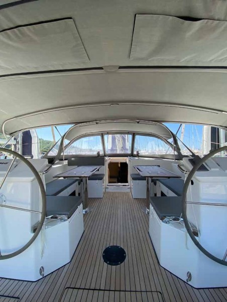 Bavaria Yachtbau Bavaria C50 Holiday - 5 cab. Beluga