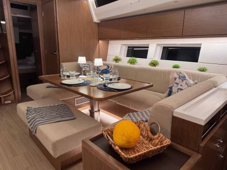 Bavaria Yachtbau Bavaria C57 Style - 4 + 1 cab. F-ONE