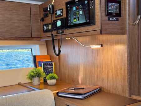 Bavaria Yachtbau Bavaria C57 Style - 4 + 1 cab. F-ONE