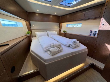 Bavaria Yachtbau Bavaria C57 Style - 4 + 1 cab. F-ONE