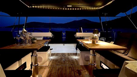 Bavaria Yachtbau Bavaria C57 Style - 4 + 1 cab. F-ONE