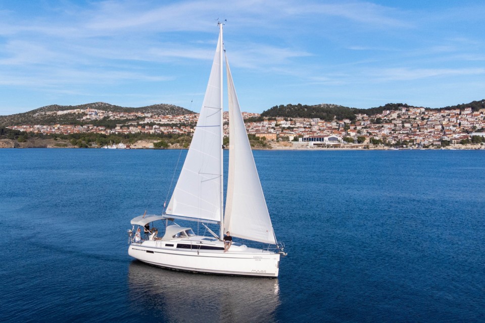 Bavaria Cruiser 33 | Yacht Charter Croatia | Travelboat