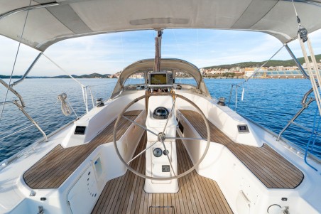 Bavaria Cruiser 33 | Yacht Charter Croatia | Travelboat