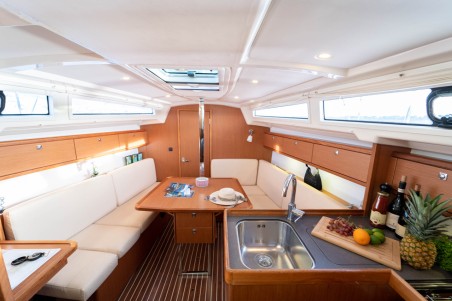 Bavaria Cruiser 33 | Yacht Charter Croatia | Travelboat
