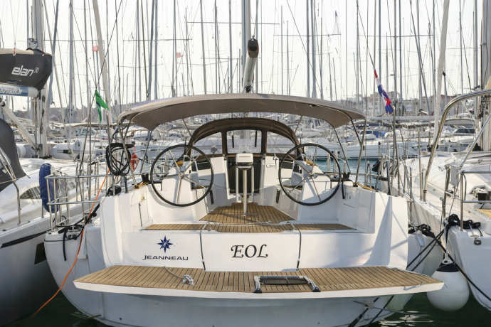 Jeanneau Sun Odyssey 389 Eol