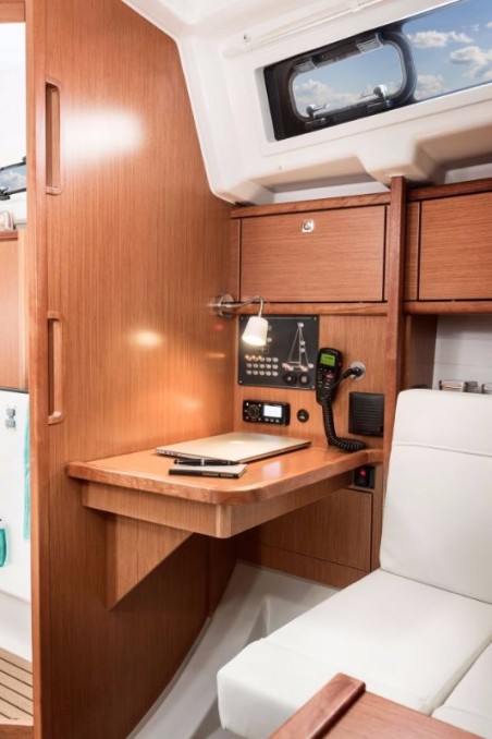 Bavaria Yachtbau Bavaria Cruiser 34 - 2 cab. Alasia