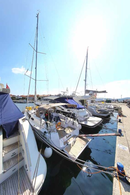 Bavaria Yachtbau Bavaria Cruiser 34 - 2 cab. Lara