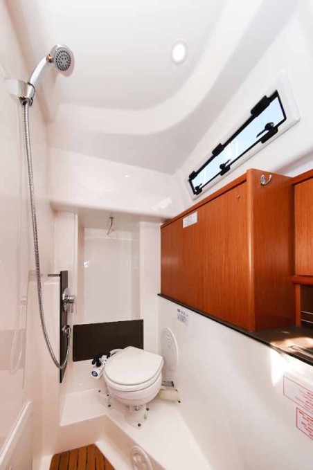 Bavaria Yachtbau Bavaria Cruiser 34 - 2 cab. Lara