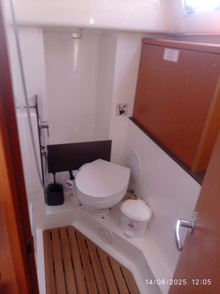 Bavaria Cruiser 34 - 2 cab. | Yacht Charter Greece | Travelboat