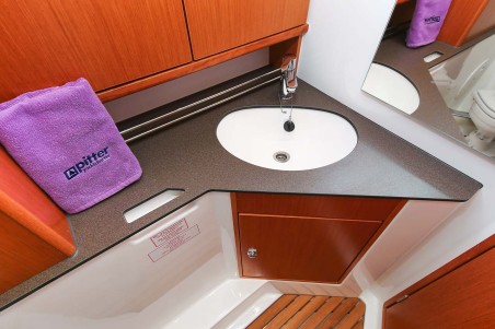 Bavaria Cruiser 34 | Yacht Charter Croatia | Travelboat