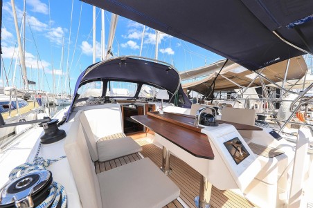 Bavaria Yachtbau Bavaria Cruiser 34 Deneb