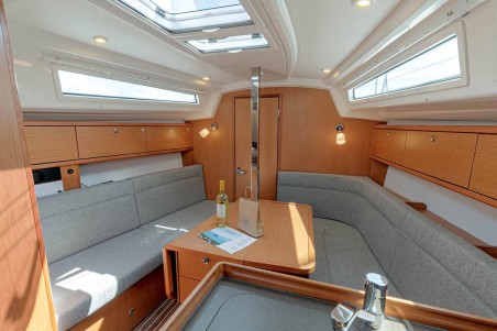 Bavaria Yachtbau Bavaria Cruiser 34 Galway Girl