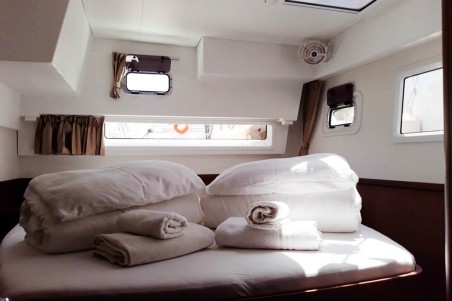 Lagoon-Bénéteau Lagoon 42 - 4 + 2 cab. l'Argonaute