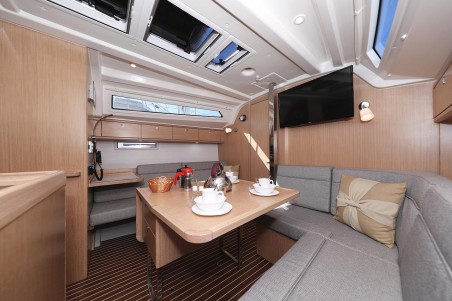 Bavaria Cruiser 37 | Yacht Charter Croatia | Travelboat