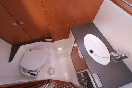 Bavaria Yachtbau Bavaria Cruiser 37 - 3 cab. Crush