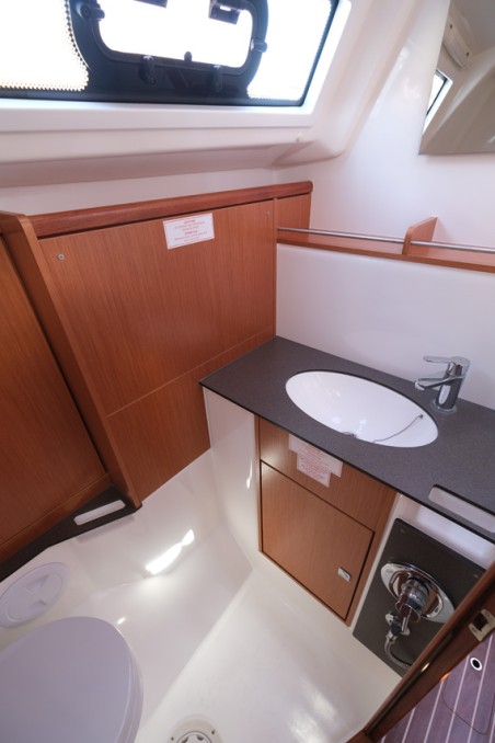 Bavaria Yachtbau Bavaria Cruiser 37 - 3 cab. Crush