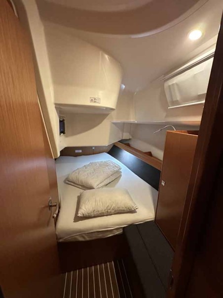 Bavaria Yachtbau Bavaria Cruiser 37 - 3 cab. Emira