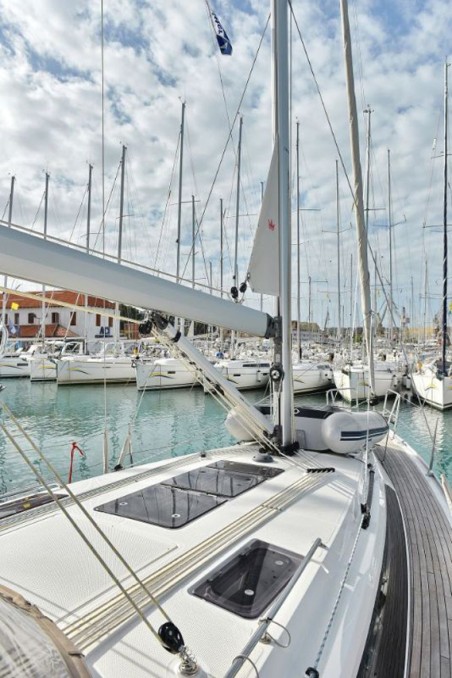 Bavaria Cruiser 37 | Yacht Charter Croatia | Travelboat