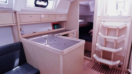 Bavaria Yachtbau Bavaria Cruiser 37 - 3 cab. Paloma