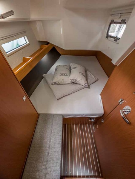 Bavaria Yachtbau Bavaria Cruiser 37 - 3 cab. Scala