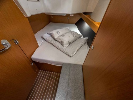 Bavaria Yachtbau Bavaria Cruiser 37 - 3 cab. Scala