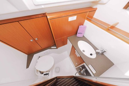 Bavaria Yachtbau Bavaria Cruiser 37 - 3 cab. Sursulapitschi