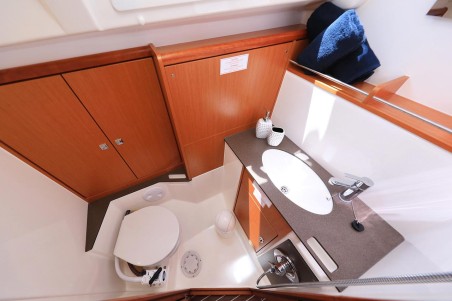 Bavaria Yachtbau Bavaria Cruiser 37 - 3 cab. Westa