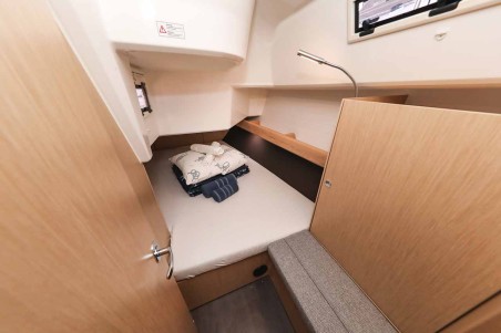 Bavaria Cruiser 37 Style | Yacht Charter Croatia | Travelboat