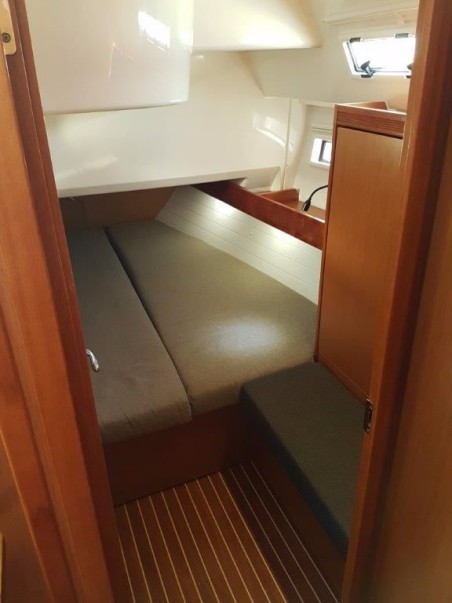 Bavaria Yachtbau Bavaria Cruiser 40 Lola