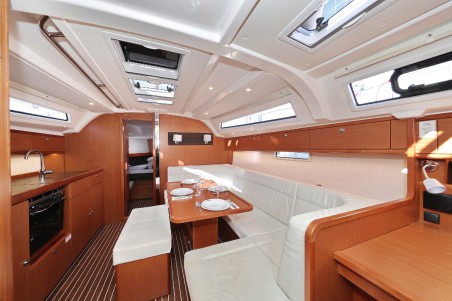 Bavaria Yachtbau Bavaria Cruiser 41 - 3 cab. Aquarius