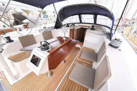 Bavaria Cruiser 41 | Czarter jachtu Chorwacja | Travelboat