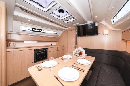 Bavaria Cruiser 41 | Czarter jachtu Chorwacja | Travelboat