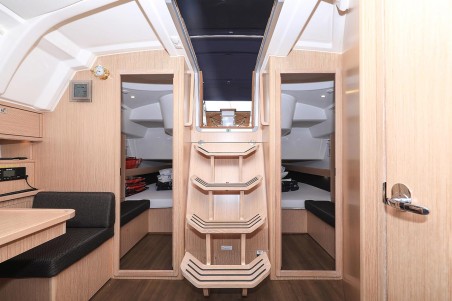 Bavaria Cruiser 41 | Czarter jachtu Chorwacja | Travelboat