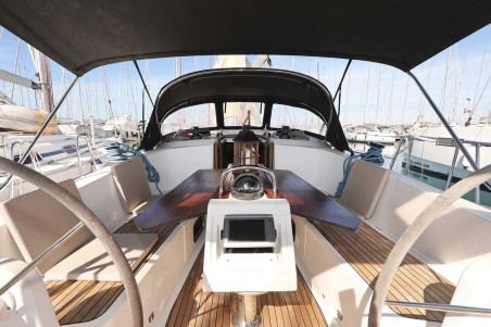 Bavaria Cruiser 41 | Yacht Charter Croatia | Travelboat