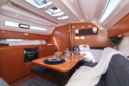 Bavaria Cruiser 41 | Yacht Charter Croatia | Travelboat