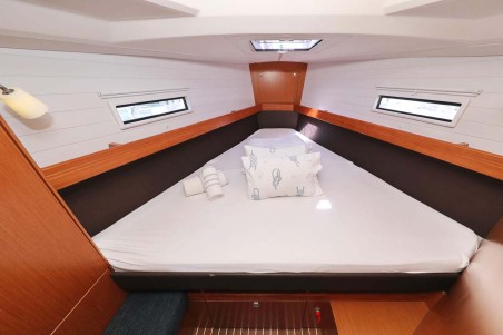 Bavaria Cruiser 41 | Yacht Charter Croatia | Travelboat