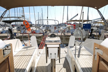 Bavaria Yachtbau Bavaria Cruiser 41 - 3 cab. Morellina