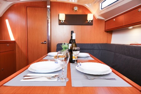 Bavaria Yachtbau Bavaria Cruiser 41 - 3 cab. Morellina