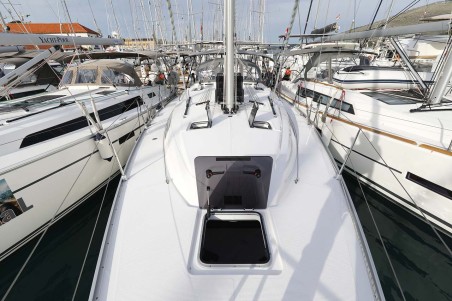 Bavaria Yachtbau Bavaria Cruiser 41 Style Anegada