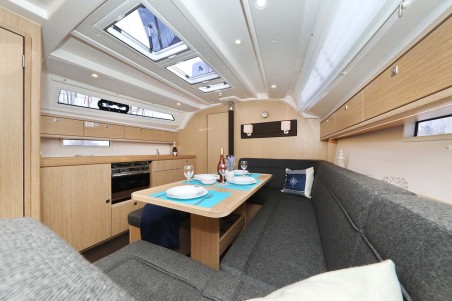 Bavaria Yachtbau Bavaria Cruiser 41 Style Anegada
