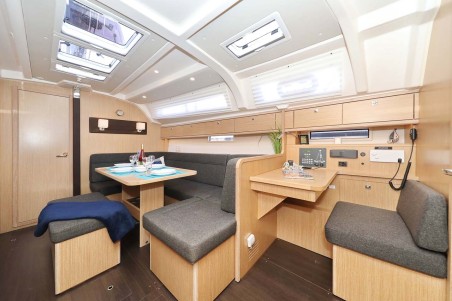 Bavaria Yachtbau Bavaria Cruiser 41 Style Anegada